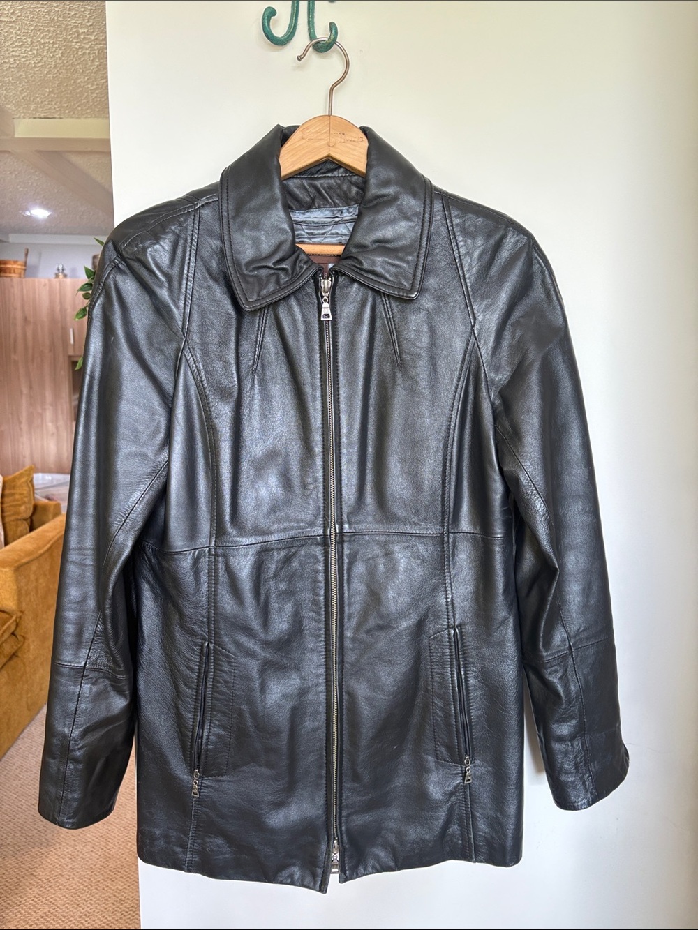 Danier Black Genuine Leather Long Jacket Coat Size 12 medium